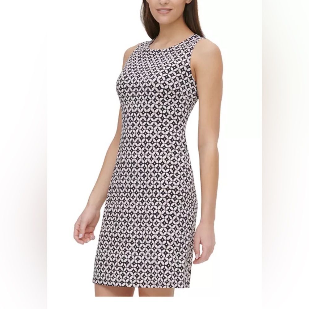 NWOT Tommy Hilfiger Geo Chic Dress